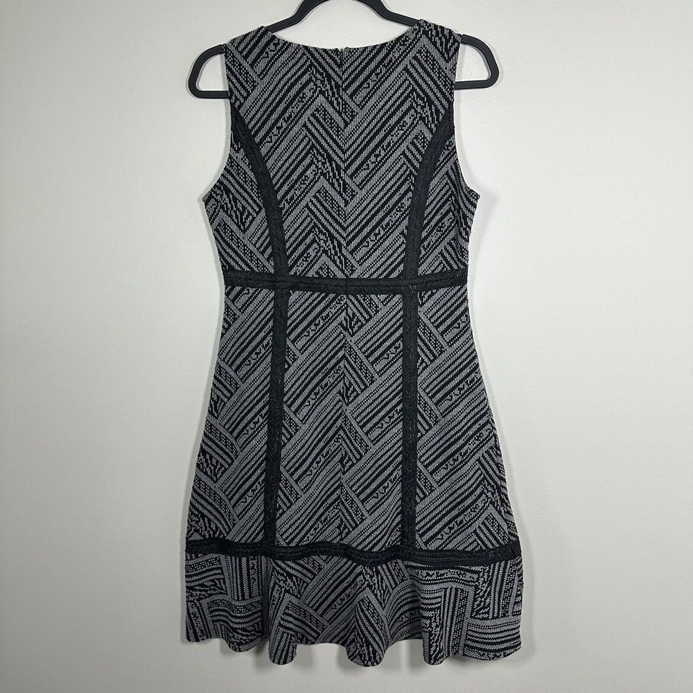 Tabitha Size 8 Black Gray Geometric Pattern Sleev… - image 2